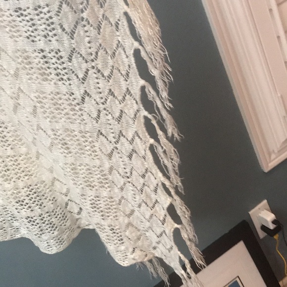 Crotchet Vest - Picture 5 of 8